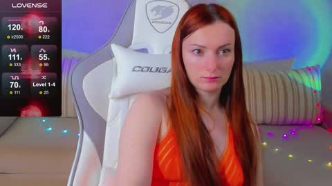 Snapshot of flamystar chatting on 12, 10, 2025 Yana online show from 12, 10, 2025