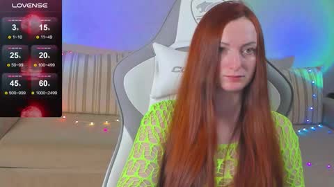 Snapshot of flamystar chatting on 28, 11, 2025 Yana online show from 28, 11, 2025