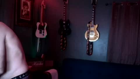 Flannel Dong online show from 20, 10, 2025