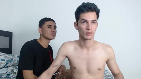 Snapshot of fleeting_love chatting on 19, 12, 2025 Steven and Daniel online show from 19, 12, 2025