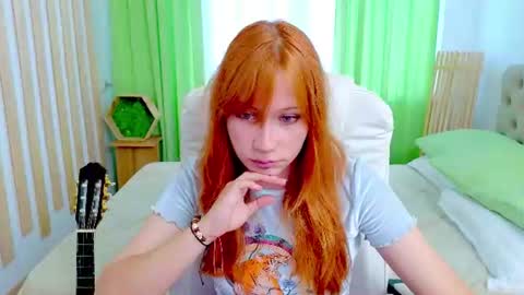 fleur_fox online show from 27, 7, 2026