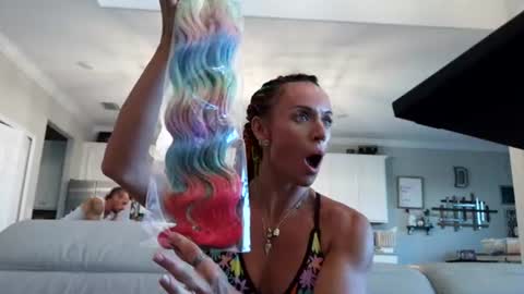 Snapshot of flexing_jessi chatting on 8, 7, 2026 Flexing Jessi online show from 8, 7, 2026