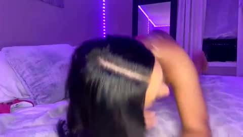 Roxy online show from 21, 2, 2025