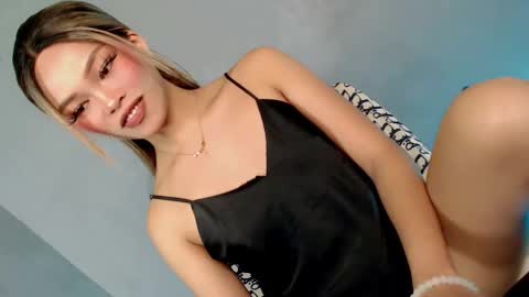 Snapshot of flirt_with_me28 chatting on 20, 9, 2025 Suzy online show from 20, 9, 2025