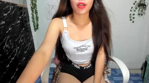 flirty_rhia online show from 12, 4, 2026