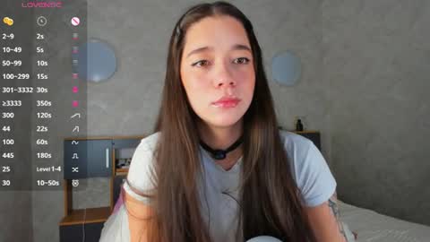 Emely  online show from 17, 6, 2026