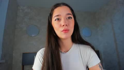Emely  online show from 19, 7, 2026