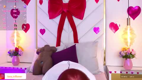 Luna online show from 22, 2, 2026