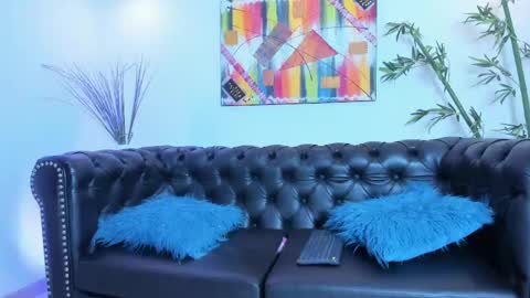 Snapshot of flor_pink chatting on 2, 5, 2026 Flor online show from 2, 5, 2026