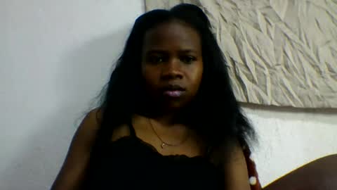 flora48230522373 online show from 25, 7, 2026