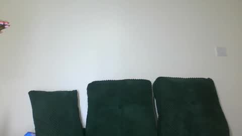 Snapshot of flora_fantasy chatting on 24, 5, 2026 fantasy online show from 24, 5, 2026