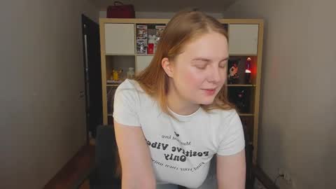 Hayley  I WILL COME BACK ON MAY 27TH 6pm UTC online show from 18, 9, 2025