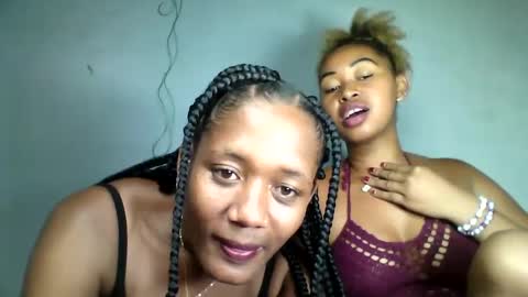 florencia011 online show from 16, 2, 2025