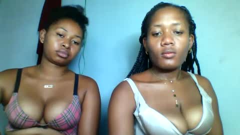 florencia011 online show from 22, 2, 2025