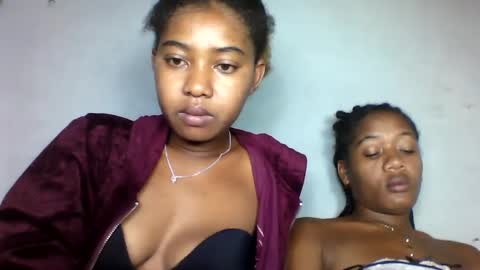 florencia011 online show from 8, 3, 2025