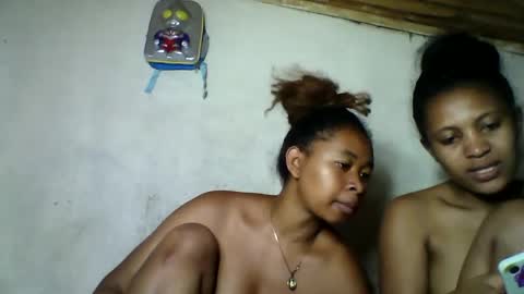 florencia011 online show from 21, 10, 2025