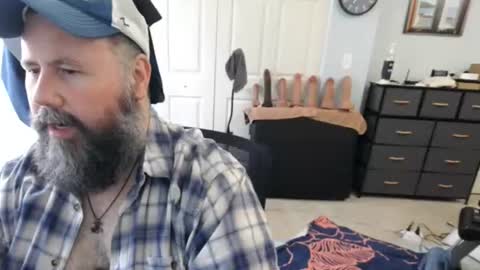 FloridaBear online show from 18, 7, 2026