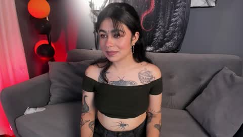 Its a pleasure to meet you. Im Flower. Help me reach 1k. Follow me. online show from 14, 10, 2025