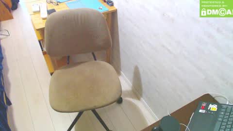 flowerbox online show from 24, 2, 2025