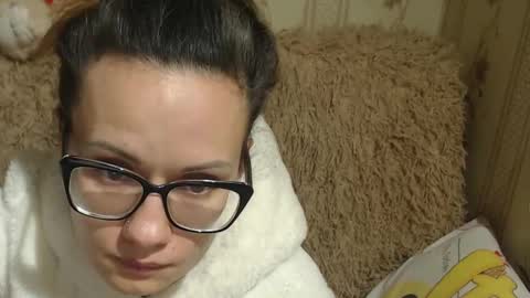 say meow and send tip  online show from 28, 12, 2024