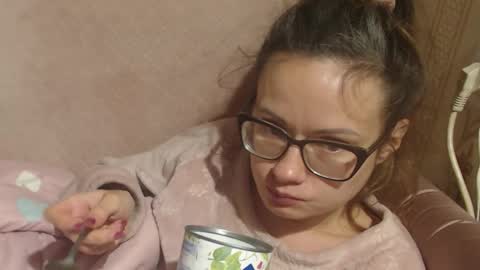 say meow and send tip  online show from 18, 12, 2025