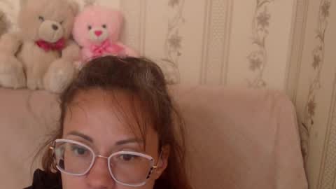 Snapshot of flowercandydoll chatting on 15, 5, 2026 say meow and send tip online show from 15, 5, 2026