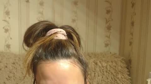 say meow and send tip  online show from 16, 9, 2025