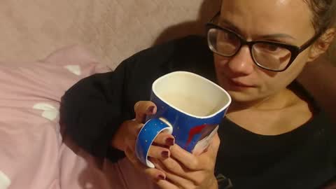 say meow and send tip  online show from 2, 10, 2025