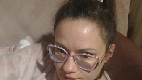 say meow and send tip  online show from 30, 3, 2026