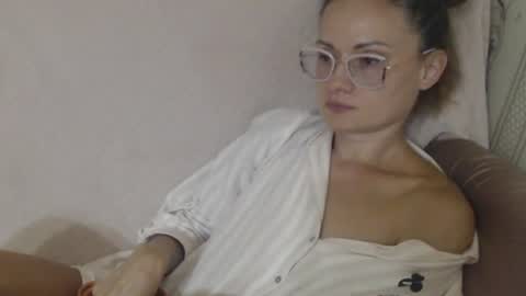 Snapshot of flowercandydoll13 chatting on 18, 7, 2026 say meow and send tip online show from 18, 7, 2026