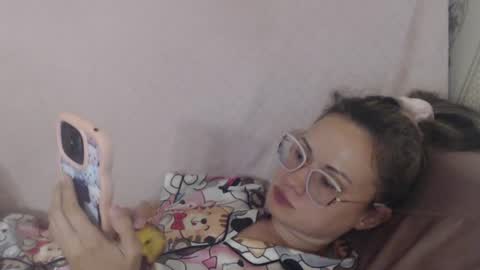 Snapshot of flowercandydoll13 chatting on 1, 8, 2026 say meow and send tip online show from 1, 8, 2026