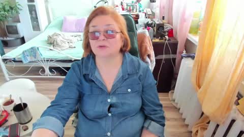 Flowerlower online show from 23, 4, 2026