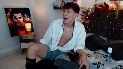 flowers109 online show from 28, 12, 2024