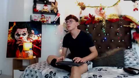 flowers109 online show from 29, 12, 2024