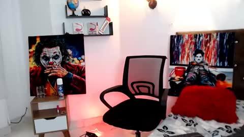 flowers109 online show from 14, 2, 2025