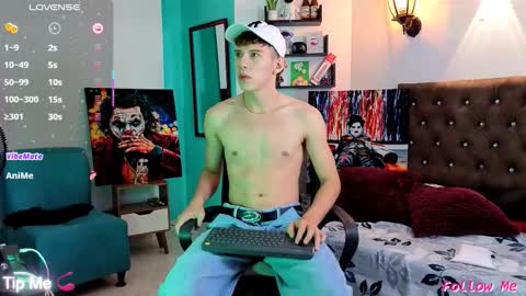 flowers109 online show from 25, 11, 2025