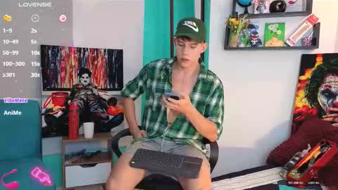 Snapshot of flowers109 chatting on 5, 3, 2026 flowers109 online show from 5, 3, 2026