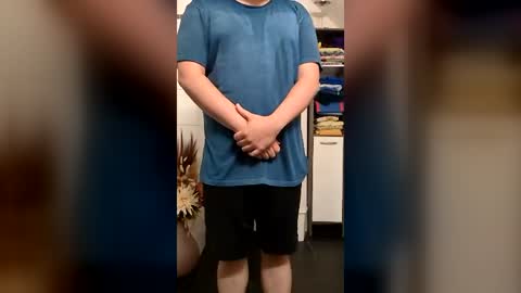 fluffybutt_ online show from 4, 7, 2026