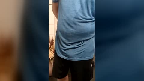 fluffybutt_ online show from 30, 7, 2026