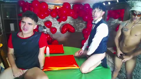 flyckers online show from 3, 3, 2025