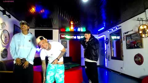 flyckers online show from 28, 4, 2026