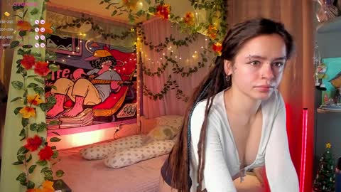     online show from 3, 2, 2025