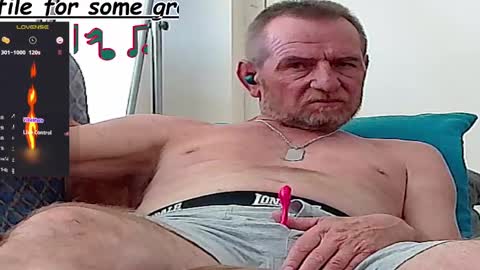 Snapshot of forexxxx_man chatting on 6, 3, 2025 doc online show from 6, 3, 2025