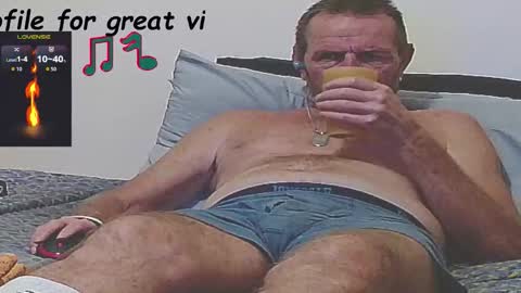 Snapshot of forexxxx_man chatting on 16, 10, 2025 doc online show from 16, 10, 2025