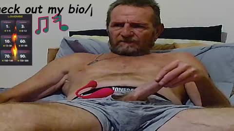 Snapshot of forexxxx_man chatting on 1, 11, 2025 doc online show from 1, 11, 2025