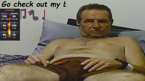 Snapshot of forexxxx_man chatting on 4, 3, 2026 doc online show from 4, 3, 2026