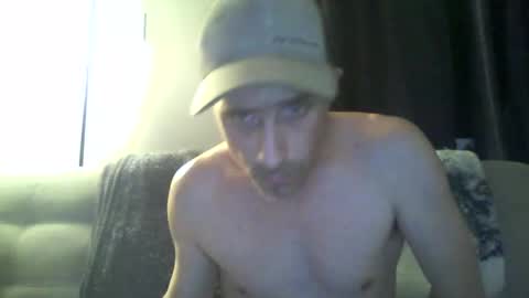 Snapshot of fouraide42 chatting on 12, 12, 2024 fouraide42 online show from 12, 12, 2024