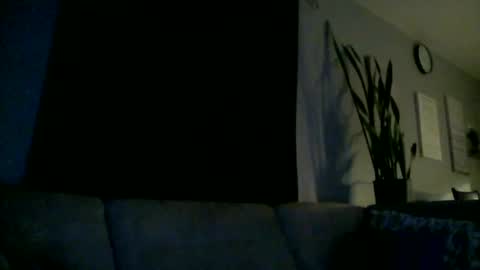 Snapshot of fouraide42 chatting on 8, 3, 2025 fouraide42 online show from 8, 3, 2025