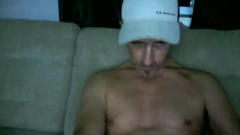 Snapshot of fouraide42 chatting on 24, 10, 2025 fouraide42 online show from 24, 10, 2025