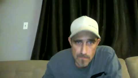 Snapshot of fouraide42 chatting on 19, 12, 2025 fouraide42 online show from 19, 12, 2025